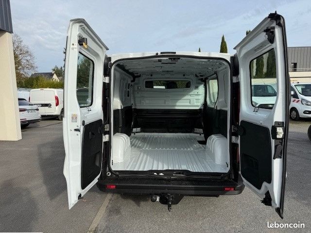 Renault TRAFIC III FG L1H1 1200 1.6 DCI 125CH GCF E6 (image 10)