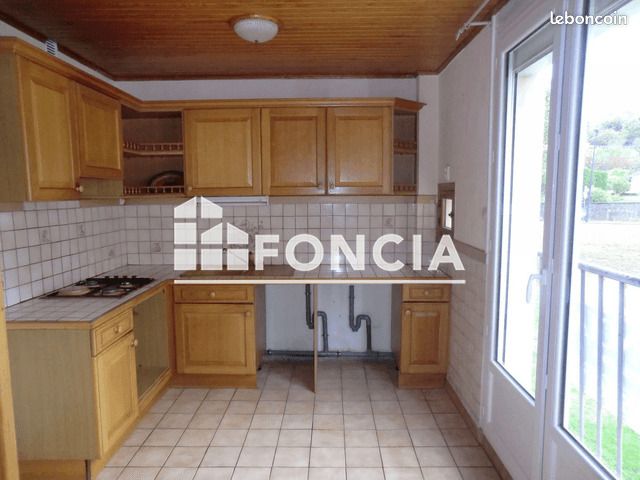 Appartement 3 pièces 48 m² · à Voiron · 48 m² · 565 €