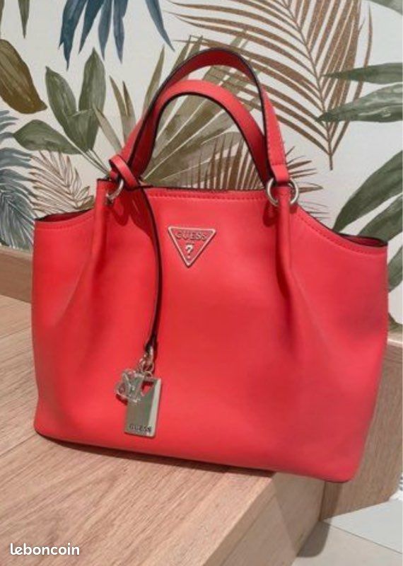 Sac GUESS Accessoires Bagagerie