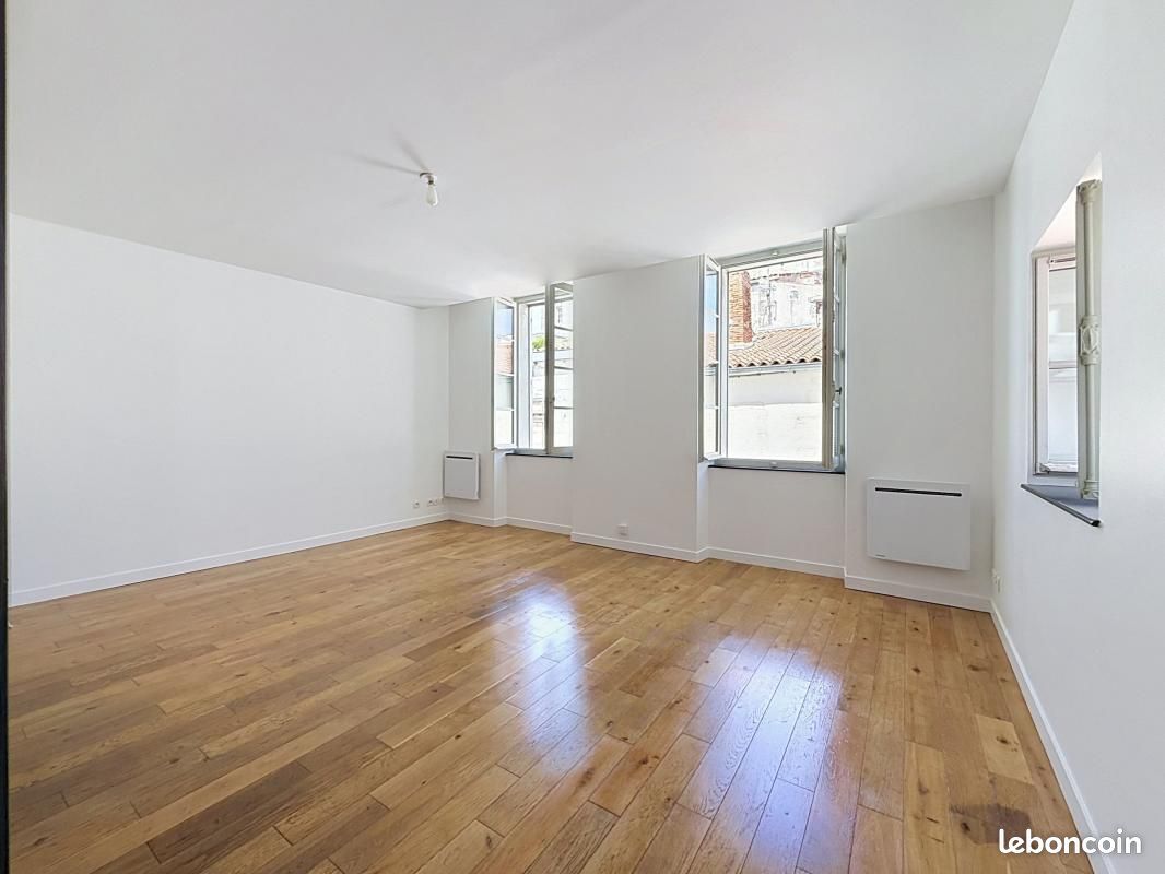 Appartement 2 pièces 64 m² · à La Rochelle · 64 m² · 375 000 €