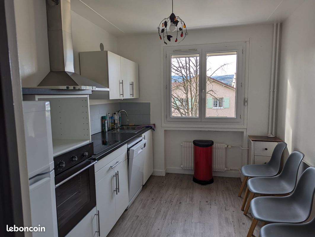 Appartement 4 pièces 67 m² · à Montbrison · 67 m² · 125 000 €