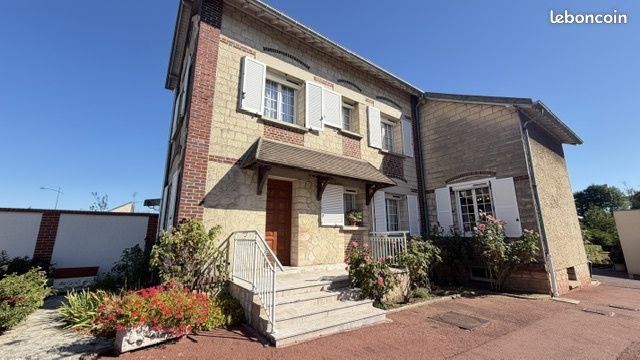 Maison 6 pièces 105 m²