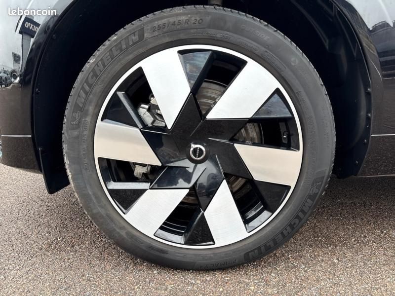 Volvo XC60 T6 Hybride Rechargeable 350ch Ultra Style Dark Geartronic 8 AWD (image 12)