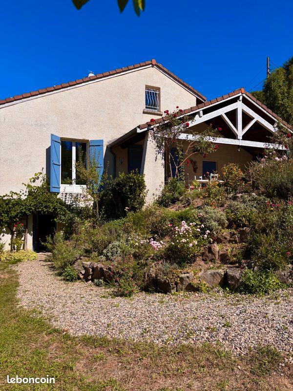 Maison 5 pièces 107 m² · à Aurec-sur-Loire · 107 m² · 249 000 €