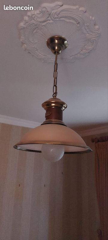 Luminaire (image 1)