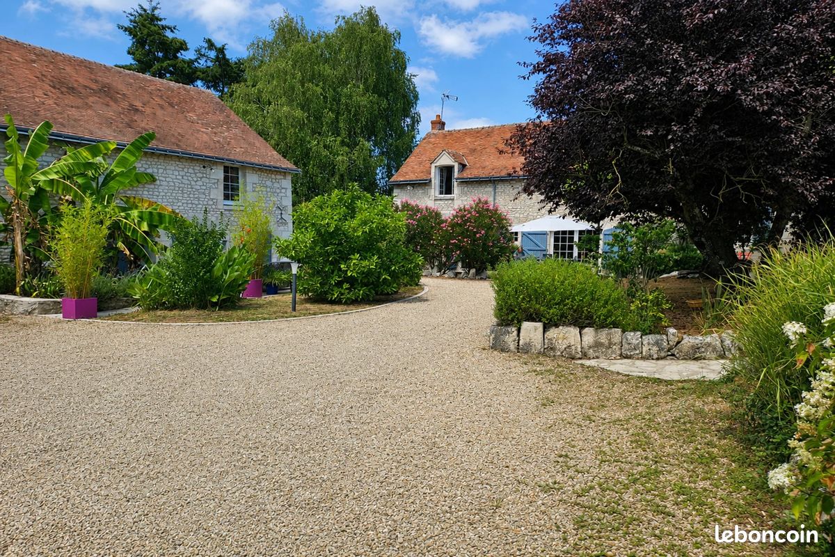 Maison 10 pièces 290 m² · à Verneuil-le-Château · 290 m² · 735 000 €