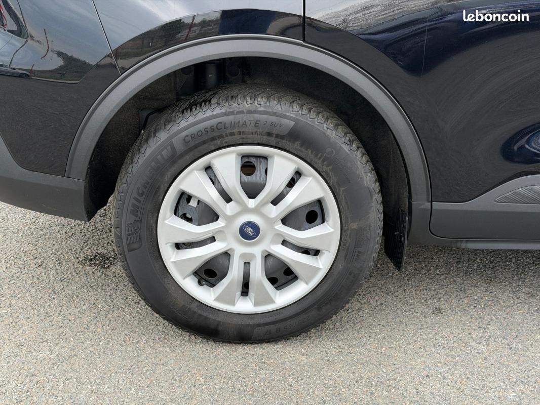 Ford Kuga 1.5 EcoBoost 150 BVM6 Titanium (image 24)