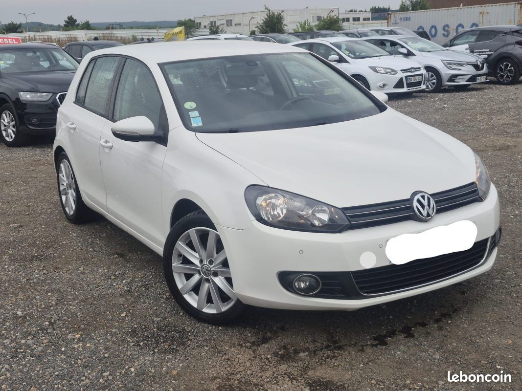 VOLKSWAGEN Golf - VI 5 Portes 1.6 TDI 16V FAP 105 cv (image 1)