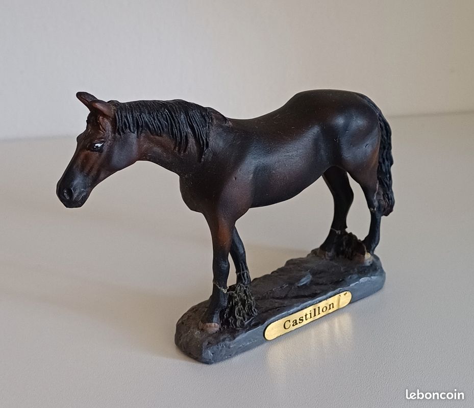 Miniature résine Cheval de Castillon (image 3)