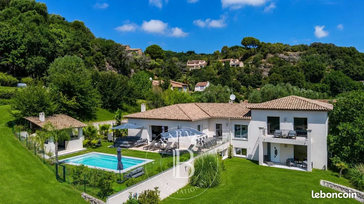 Maison 10 pièces 378 m² · à Biot · 378 m² · 2 980 000 €