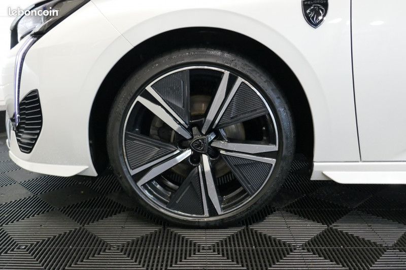 Peugeot 308 1.5 BLUEHDI 130CH S&S GT EAT8 (image 8)