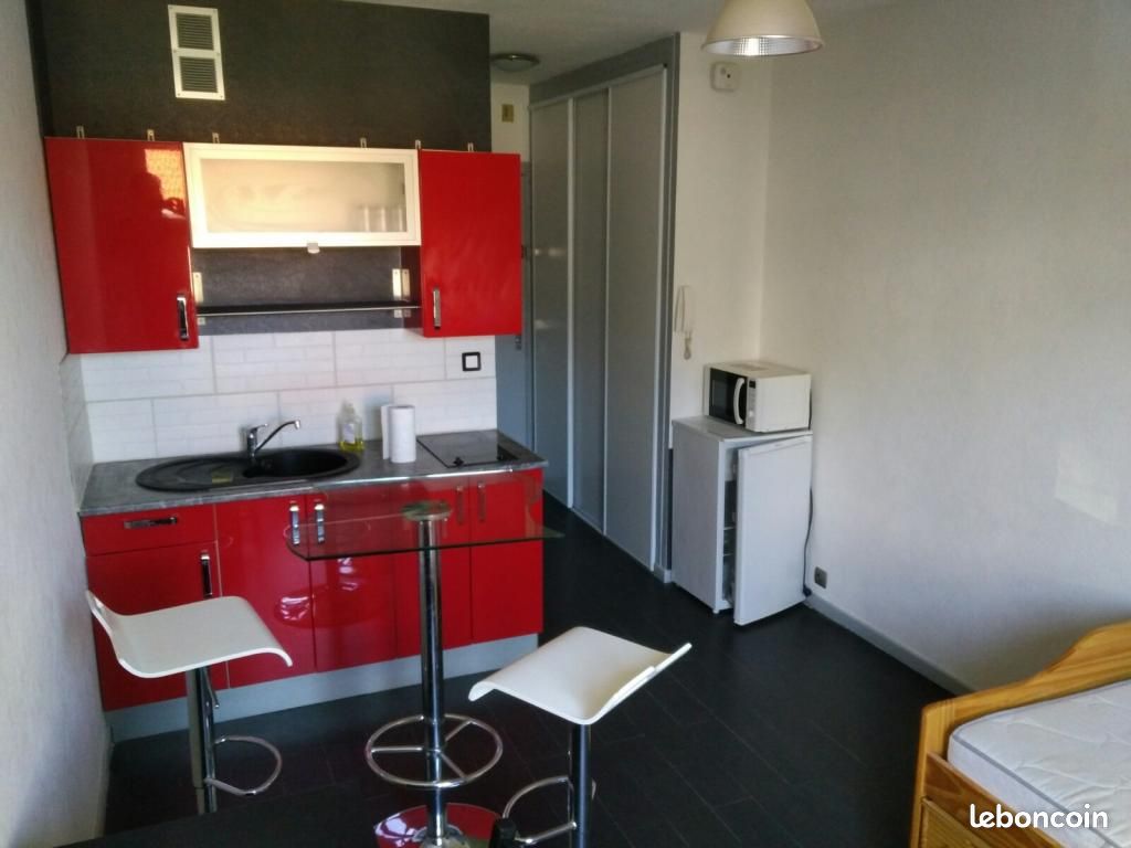 Appartement 1 pièce 18 m² · à Beaumont · 18 m² · 435 €