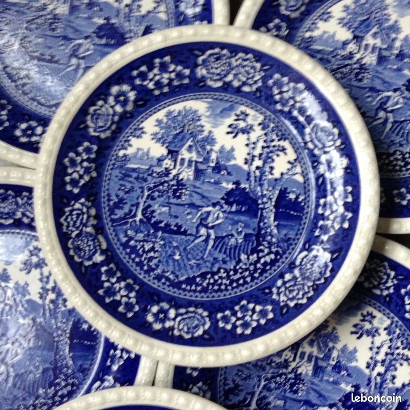 8 assiettes plates Rustica Villeroy & Boch bleu TBE D 26 cm (image 2)