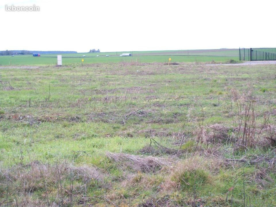 Terrain 1 000 m² Porcheux · 100 000 €