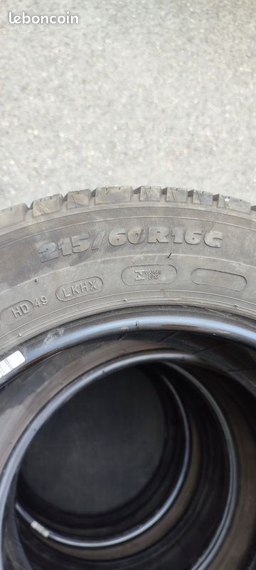 Pneus utilitaire (image 3)