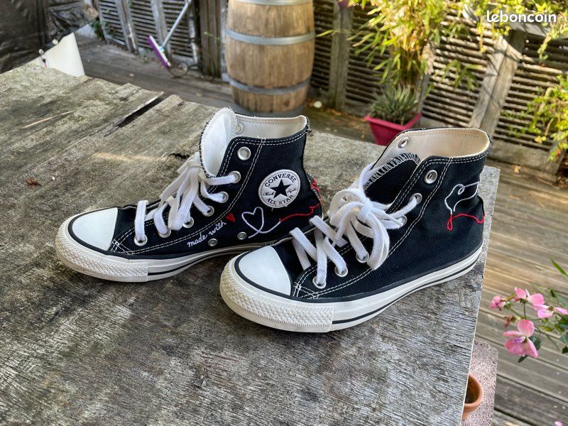 Chaussures CONVERSE noire C ur Chaussures