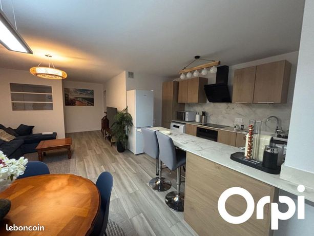 Appartement a louer montigny-le-bretonneux - 3 pièce(s) - 71 m2 - Surfyn