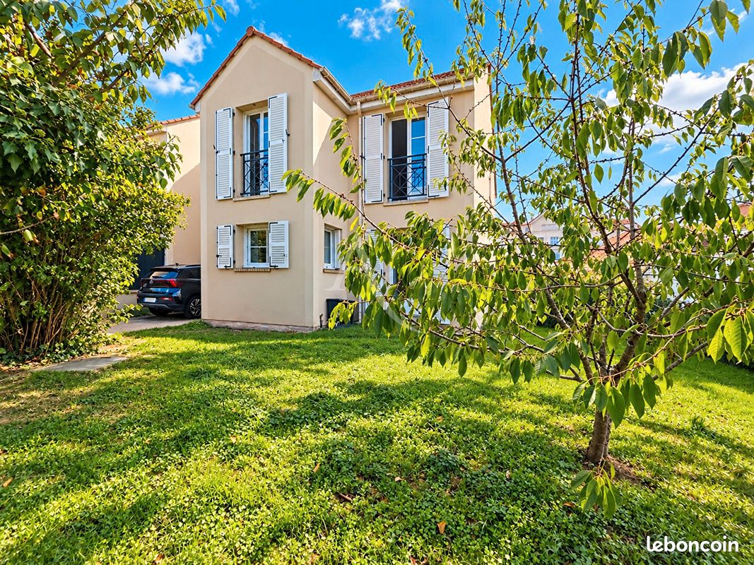 Maison 7 pièces 126 m² · à Vauréal · 126 m² · 368 000 €