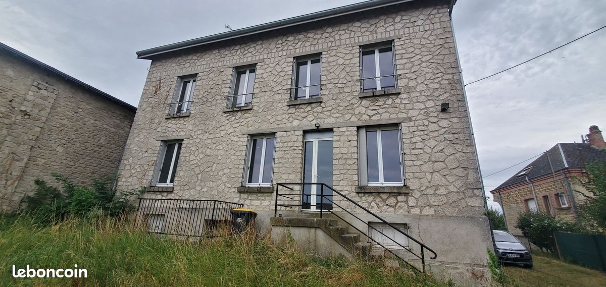 Maison 5 pièces 118 m² · à Givry · 118 m² · 600 €/mois