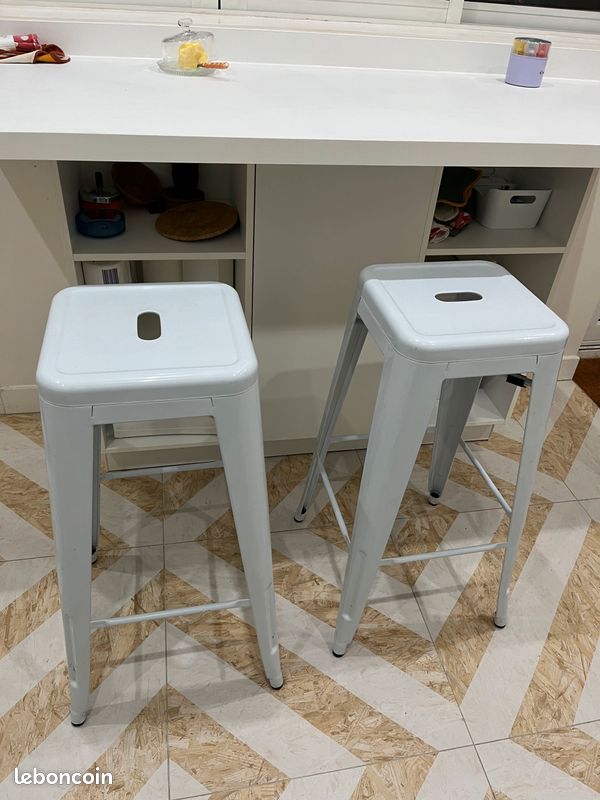 Tabouret haut métallique blanc (image 1)
