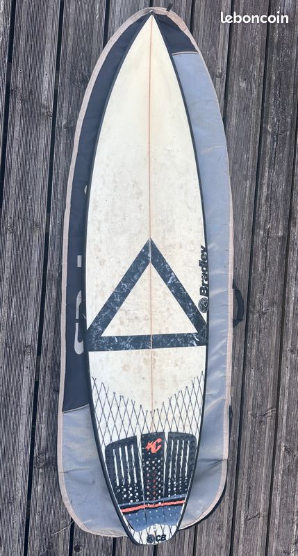 Surf Bradley (image 1)