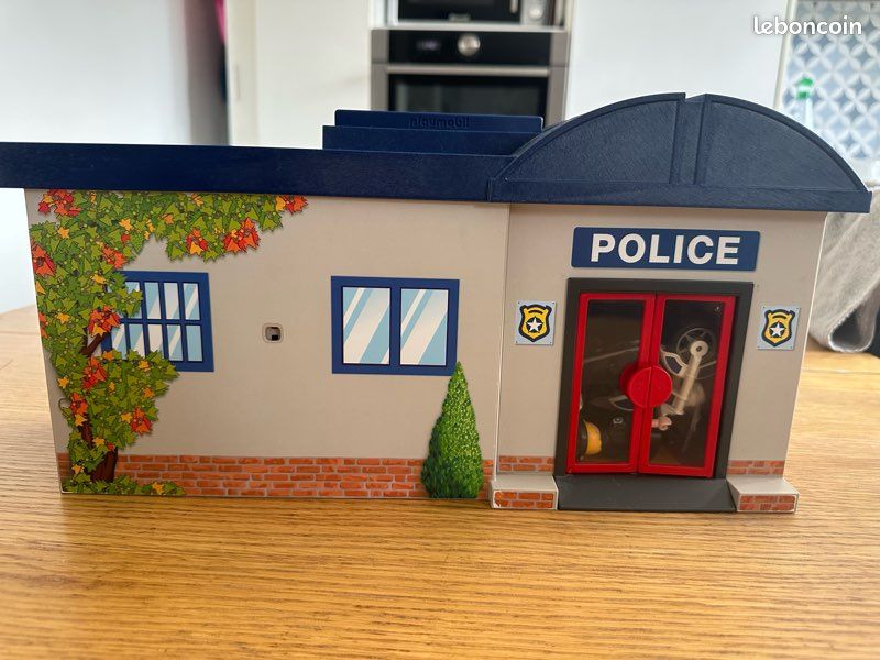 Caserne de police play mobile city (image 4)