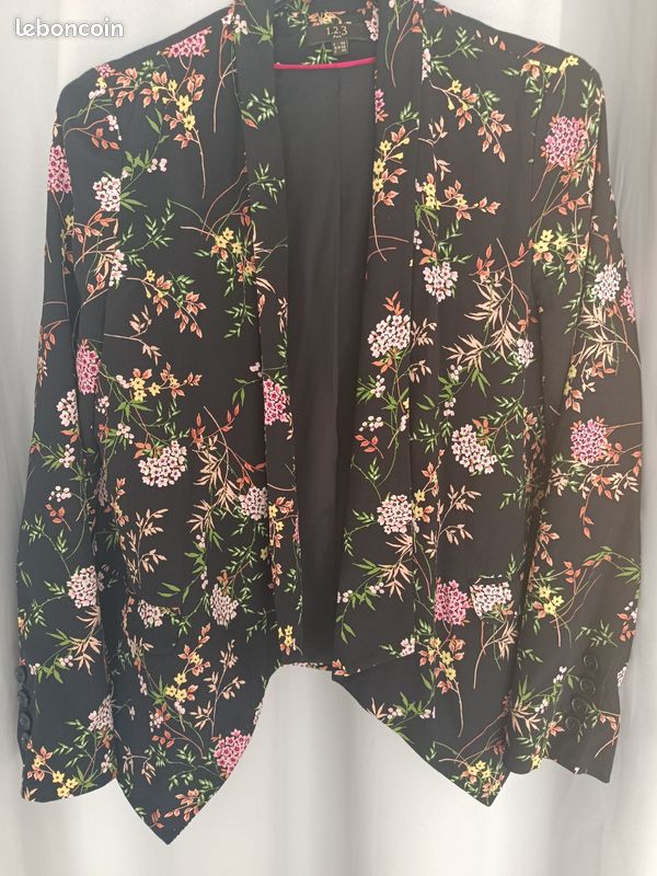 Veste fleurie T 36/38 (image 1)