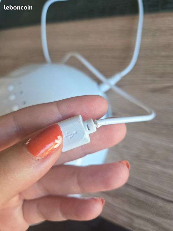 Lot lampe led uv et pinces de retrait manucurist (image 3)
