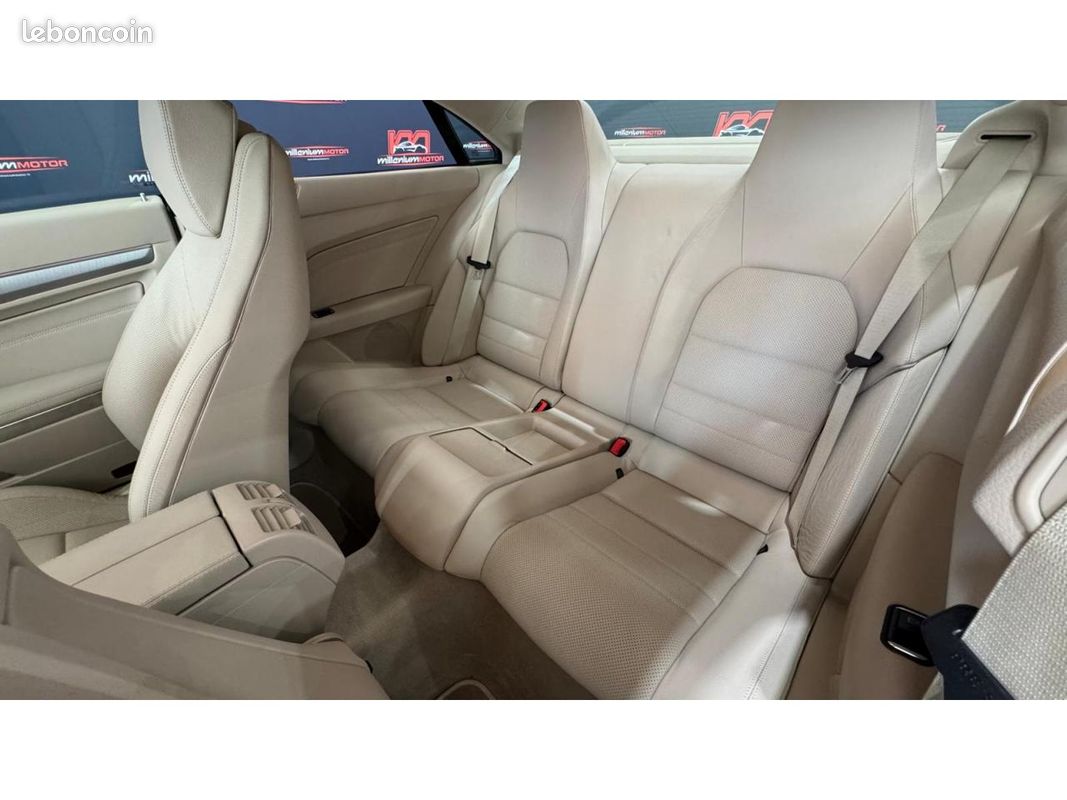 MERCEDES CLASSE E Coupé 250 2.0i 211CH - BVA 7G-Tronic Plus Sportline PHASE 2 - GARANTIE 6 MOIS (image 16)