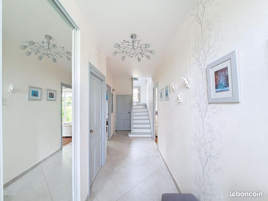 Maison 5 pièces 157 m² (image 4)