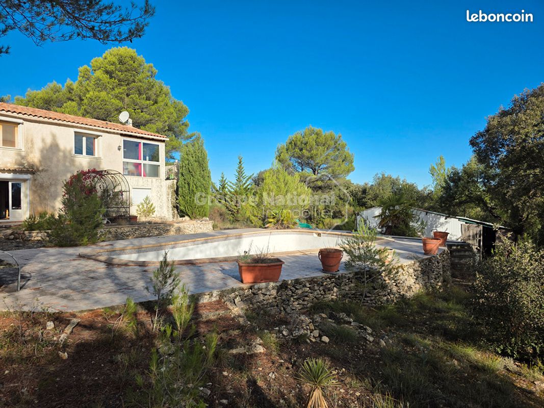 Maison 4 pièces 140 m² · à Saint-Julien · 140 m² · 275 000 €