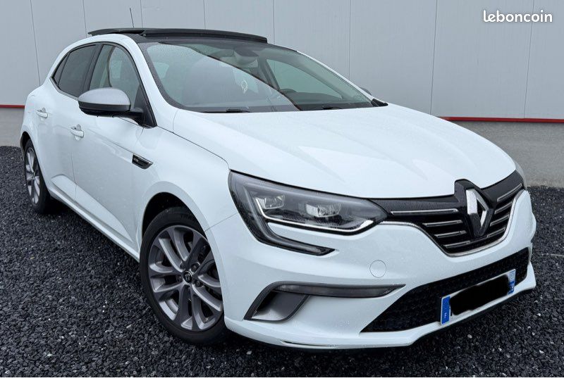 Renault Mégane GTLINE / 1.6 130ch / 30 000 km (image 1)