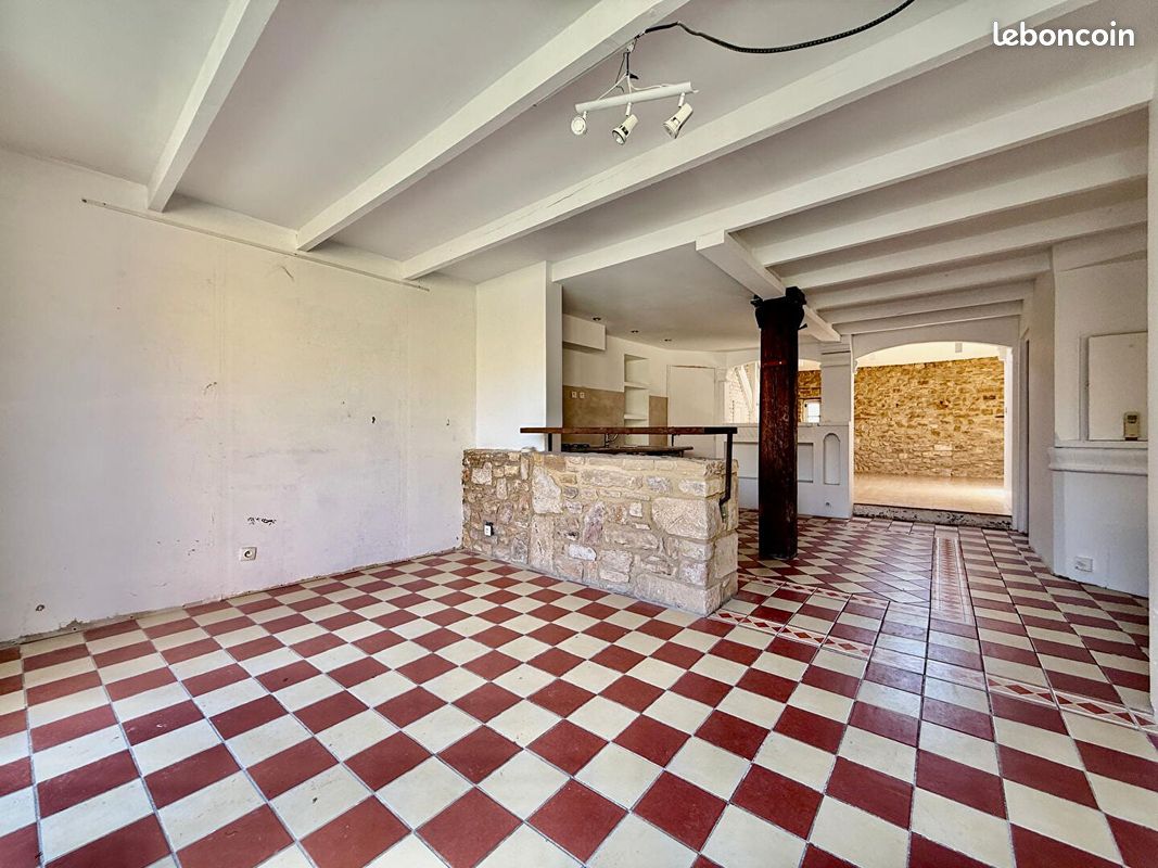 Studio 5 pièces 130 m² (image 4)