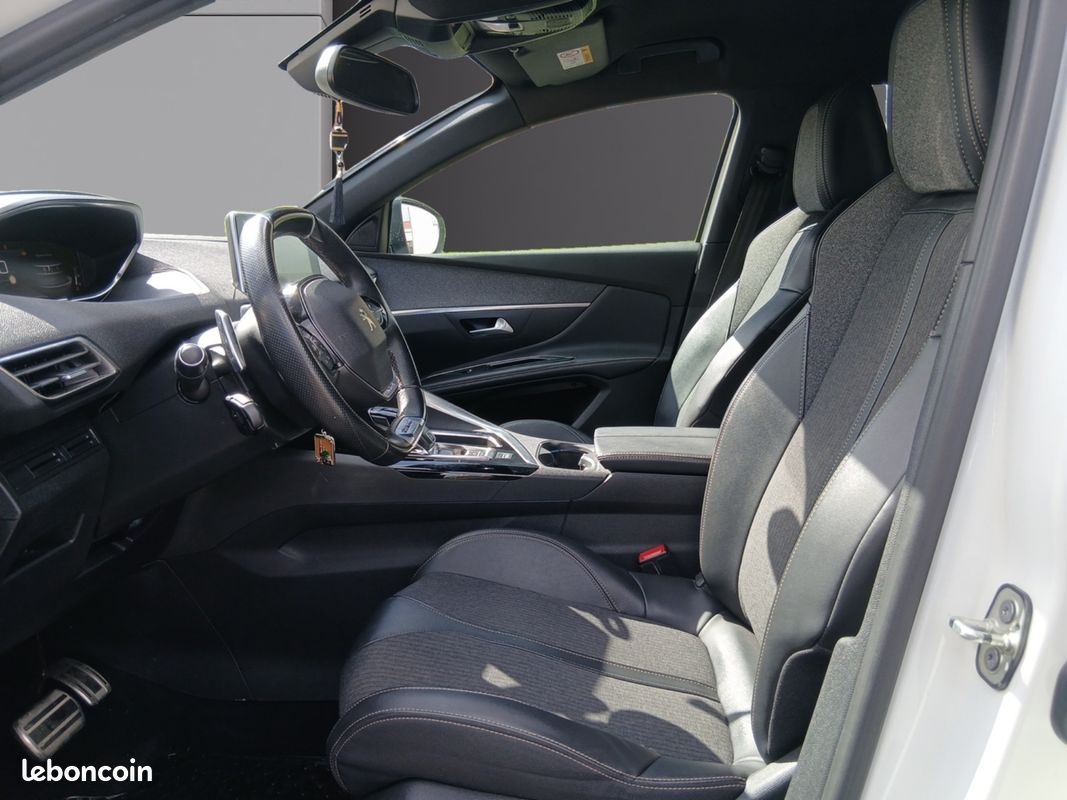 PEUGEOT 5008 130Ch Garantie 12 mois (image 17)