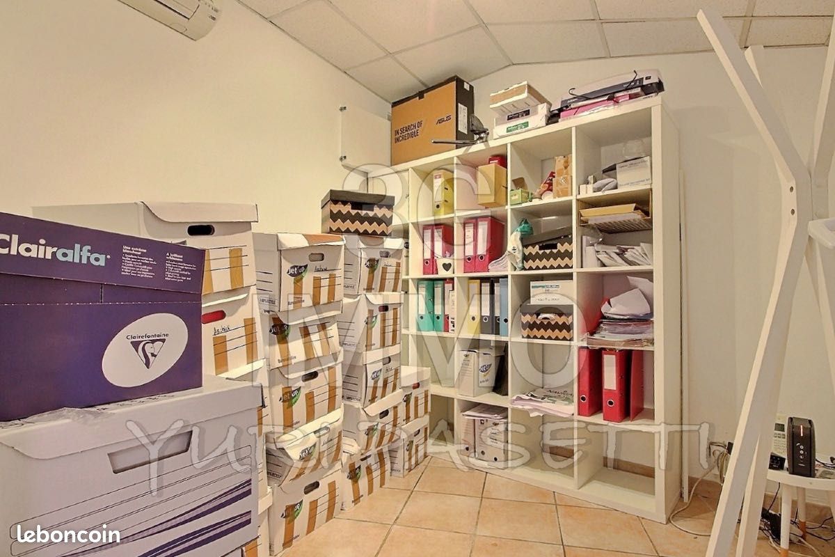 Appartement a louer grasse - 1 pièce(s) - 110 m2 - Surfyn