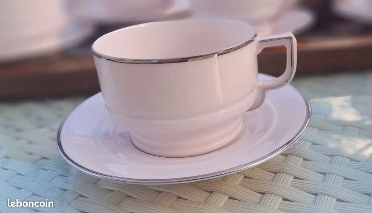 Tasses café (x6) Art Déco roses Tchécoslovaquie - Arts de la table