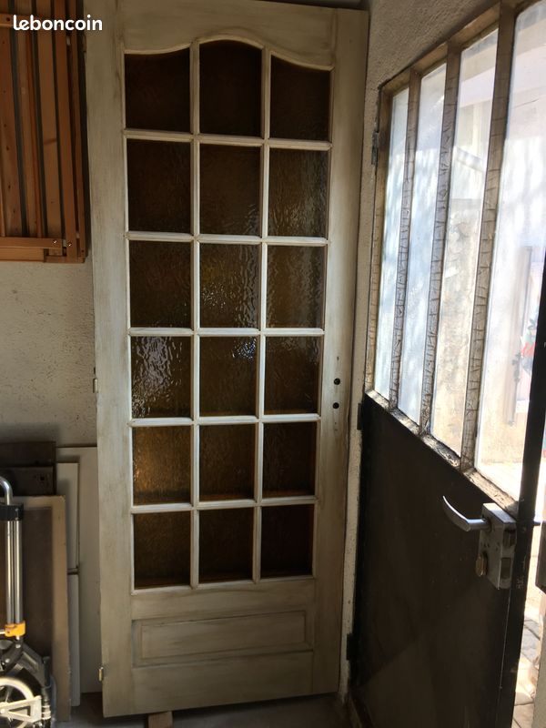Porte intérieure à petit carreau (image 2)