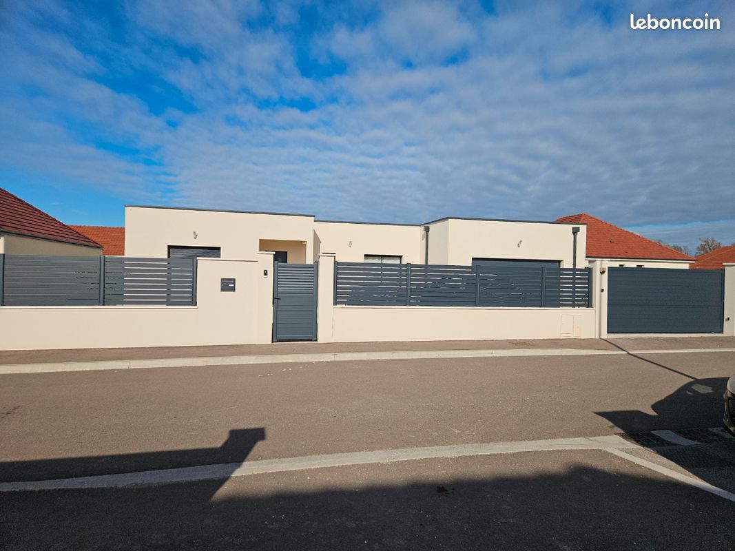 Maison 4 pièces 165 m² · à Bréviandes · 165 m² · 450 000 €