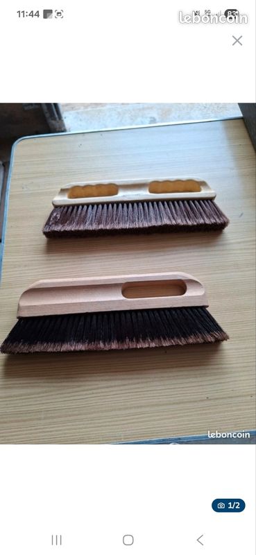 Brosses à tapisser (image 1)