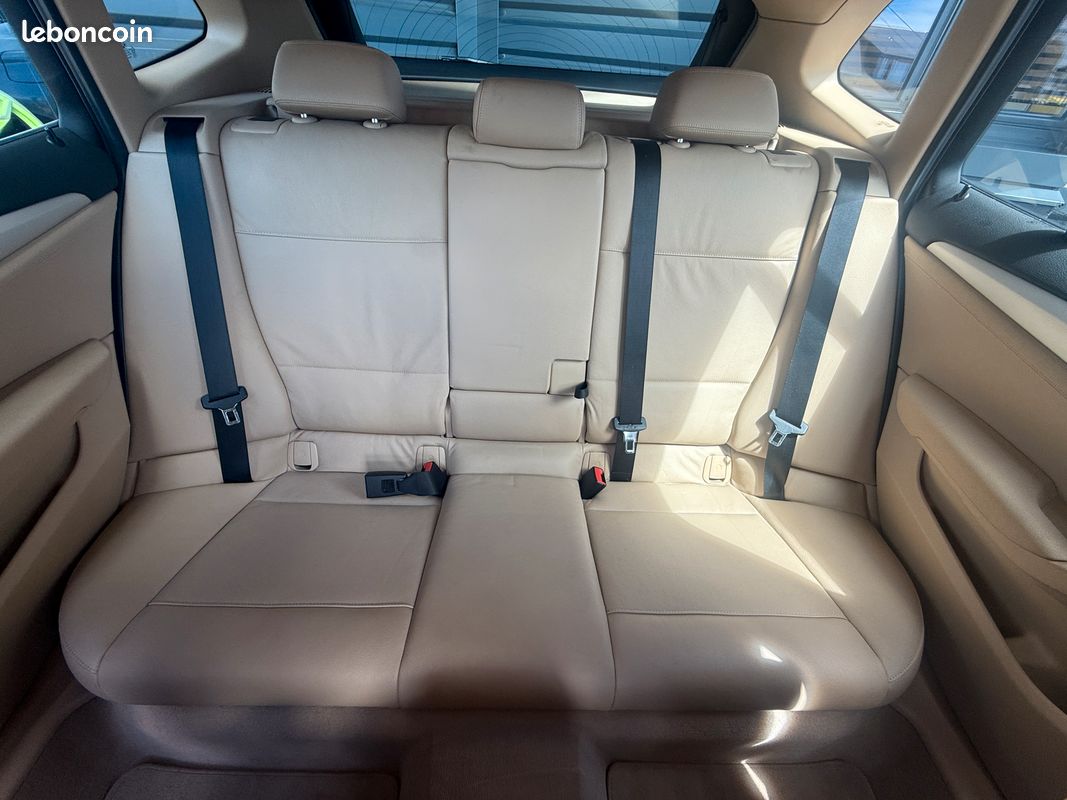 Bmw x1 e84 sdrive 20d 177ch confort a (image 5)