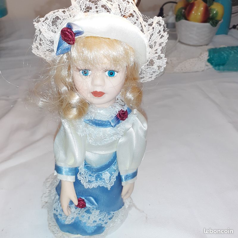 Lampe De Chevet Vintage Poupée En Porcelaine - Déco Rétro