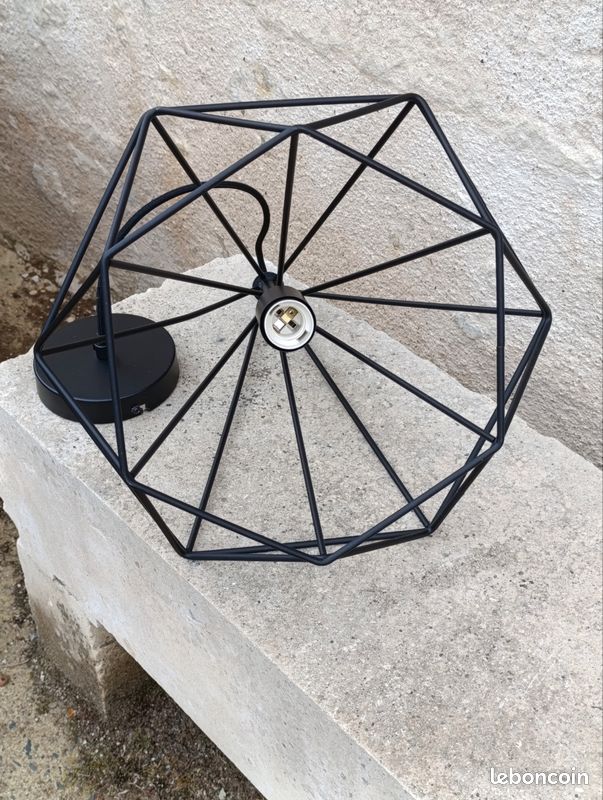Lustre noir (image 2)