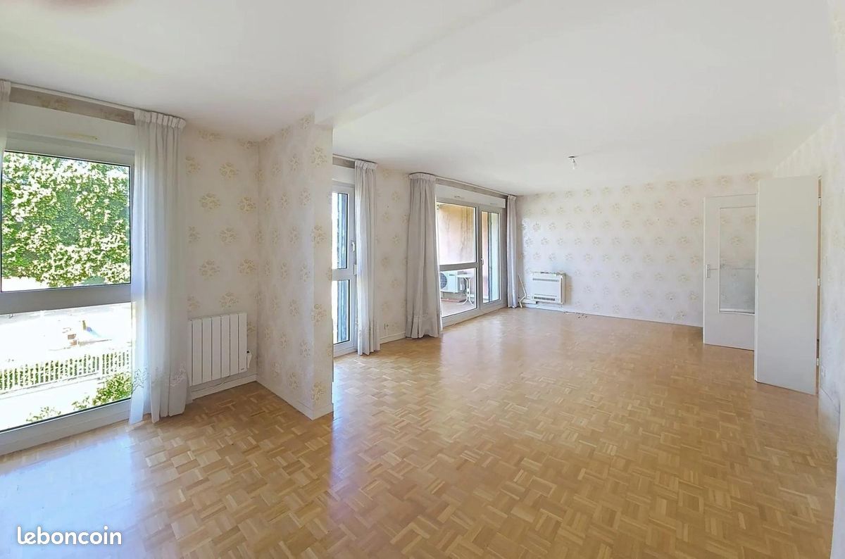 Appartement 5 pièces 101 m² · à Fontaine-lès-Dijon · 101 m² · 259 000 €