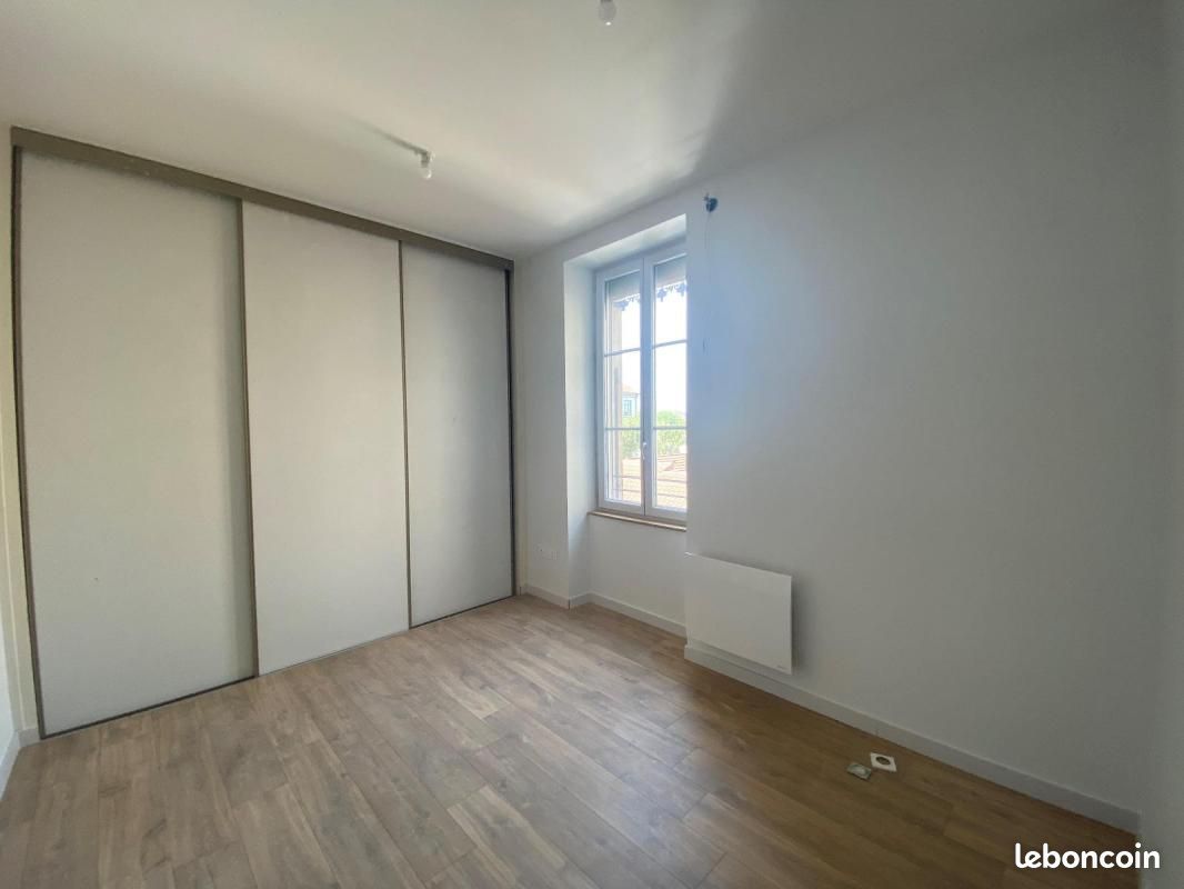 Appartement a louer romans-sur-isere - 4 pièce(s) - 132 m2 - Surfyn