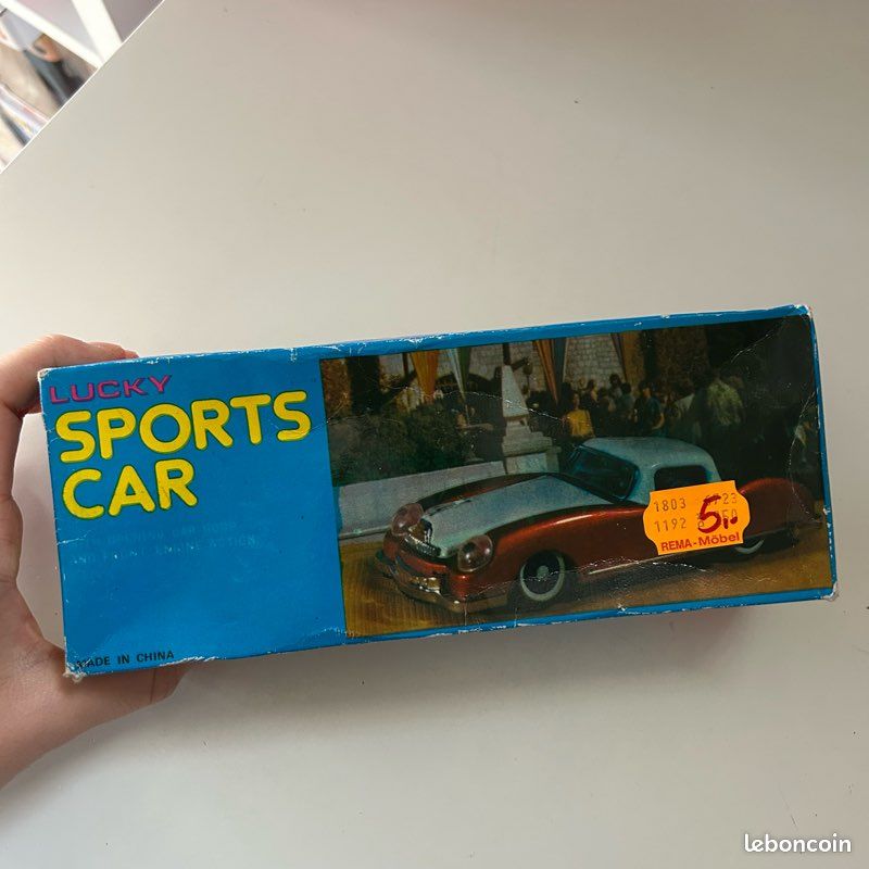 Jouet Ancien Voiture Sportive Litho Friction – 9 LUCKY SPORTS CAR – Boîte MF 753 – Années 70