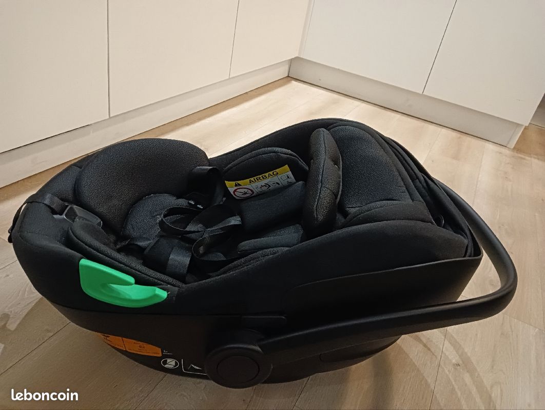 Siège auto pour bébé quasi neuf (image 3)