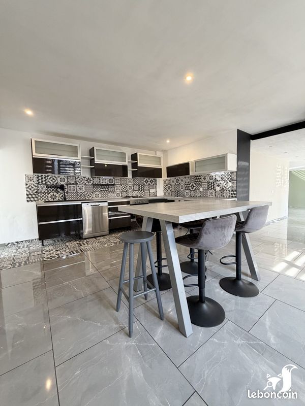 Maison 5 pièces 133 m² · à Cambrai · 133 m² · 169 000 €