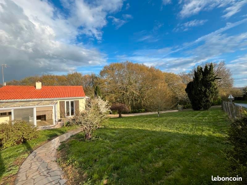 Maison 4 pièces 85 m² · à Nanteuil-en-Vallée · 85 m² · 680 €/mois