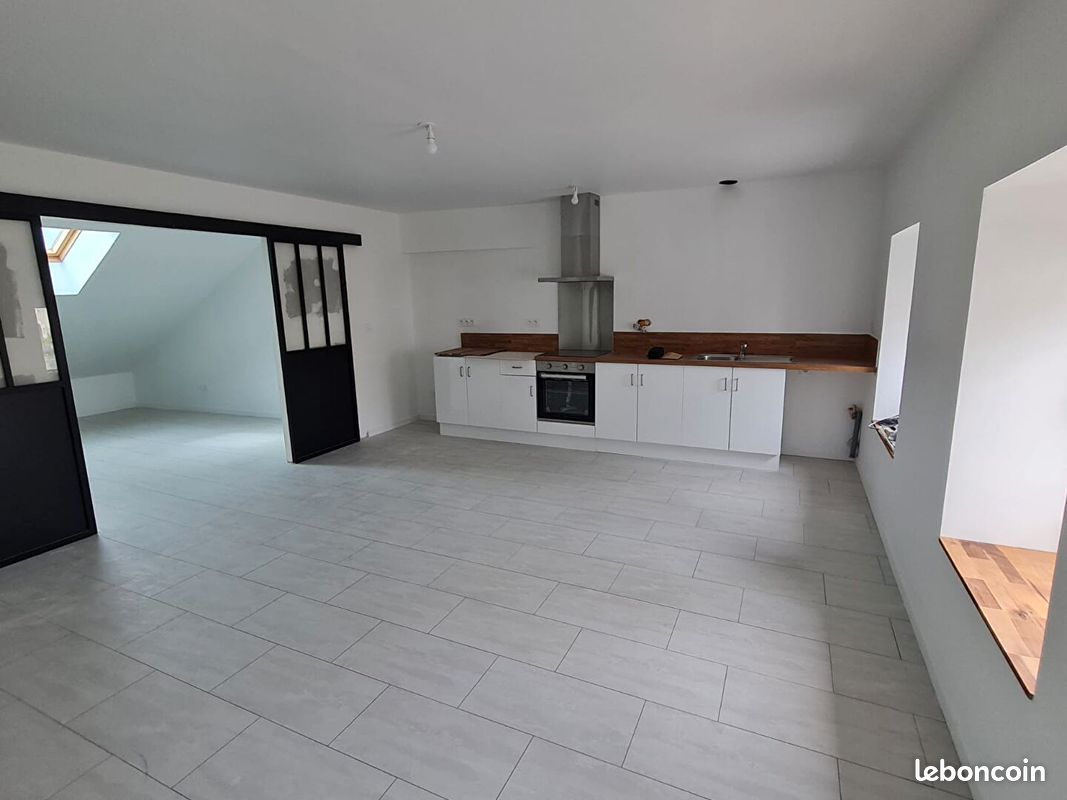 Appartement 3 pièces 56 m² · à Mohon · 56 m² · 525 €