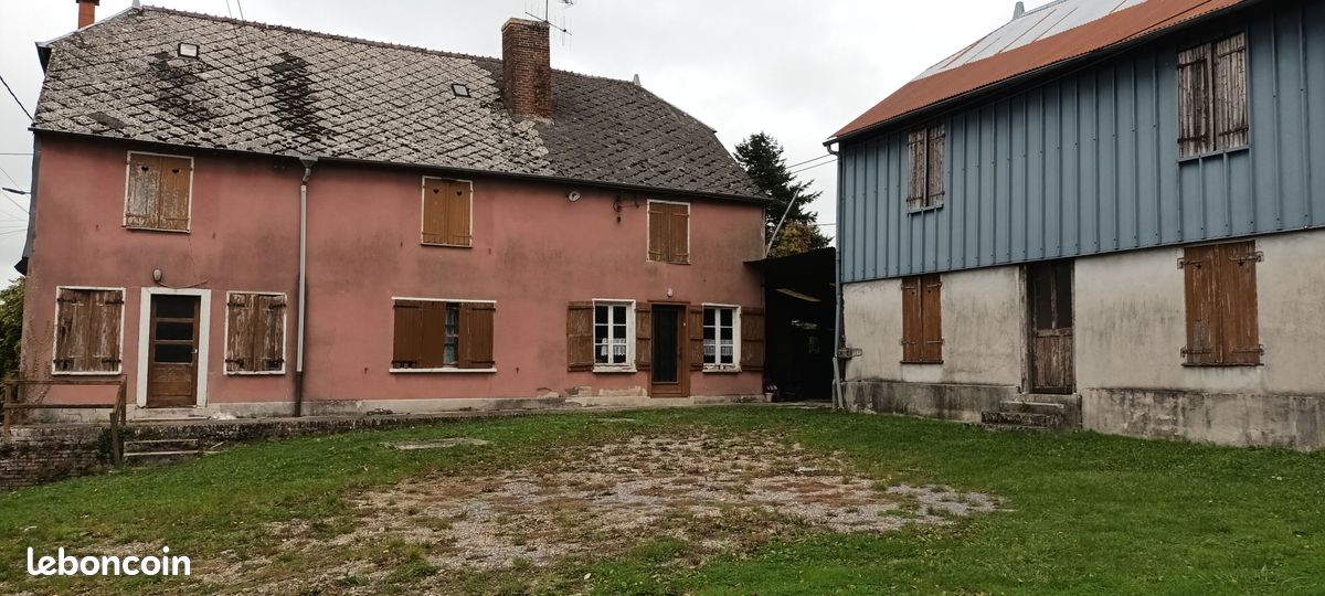 Maison 7 pièces 180 m² · à La Romagne · 180 m² · 112 000 €